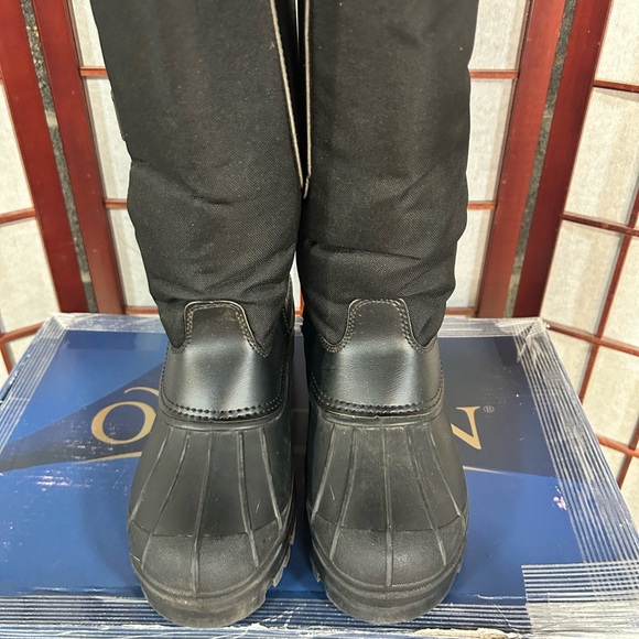 Ovation Blizzard Winter Boot Wm Euro Sz 38 US Sz 7.5 - 8 In Like New Condition. - Picture 6 of 9